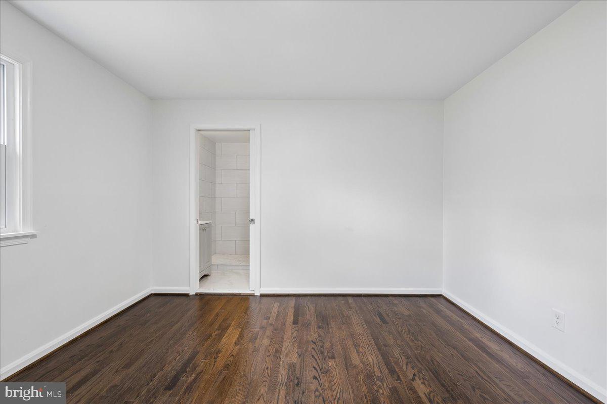 16206 Ashbox Road Brandywine, MD 20613 - Photo 15 of 20 Bright and airy blank canvas room.