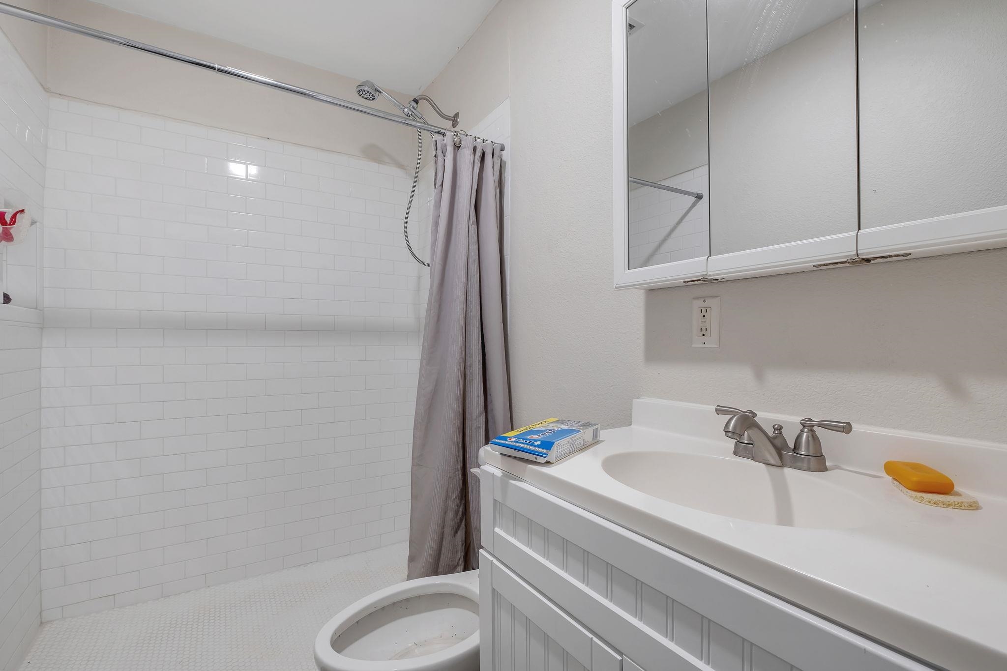 1105 Gray Avenue Carrabelle, FL 32322 - Photo 19 of 46