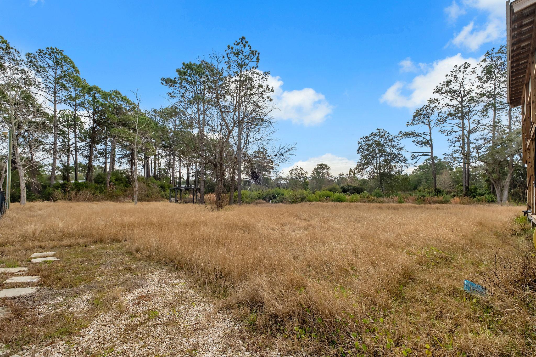 1105 Gray Avenue Carrabelle, FL 32322 - Photo 34 of 46