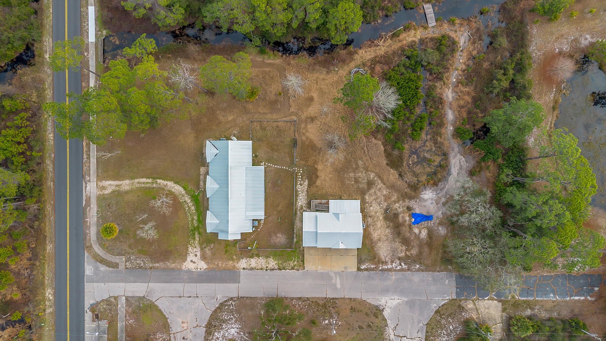 1105 Gray Avenue Carrabelle, FL 32322 - Photo 35 of 46