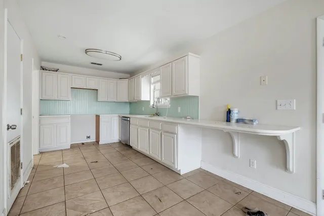 $435,000 | 1105 Gray Avenue, Carrabelle, FL 32322