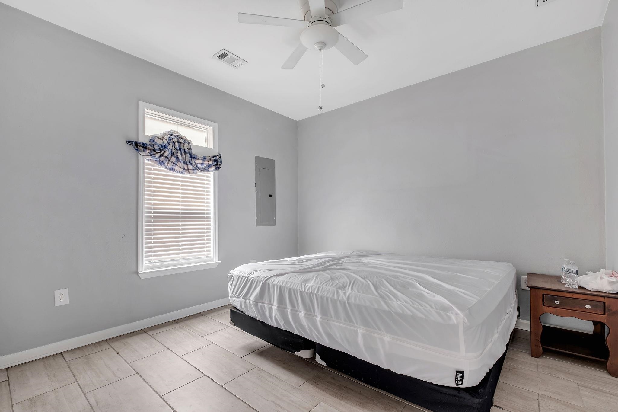 1105 Gray Avenue Carrabelle, FL 32322 - Photo 6 of 46