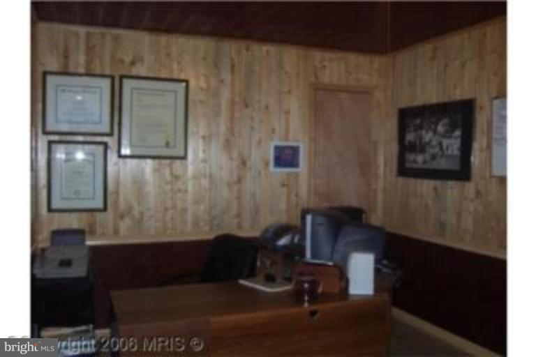 12419 Hazel River Road Rixeyville, VA 22737 - Photo 10 of 14 Study