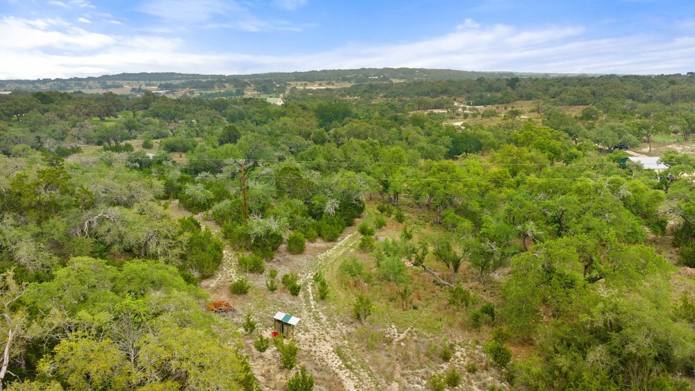 1850 Pursley Road Dripping Springs, TX 78620 - Photo 7 of 32