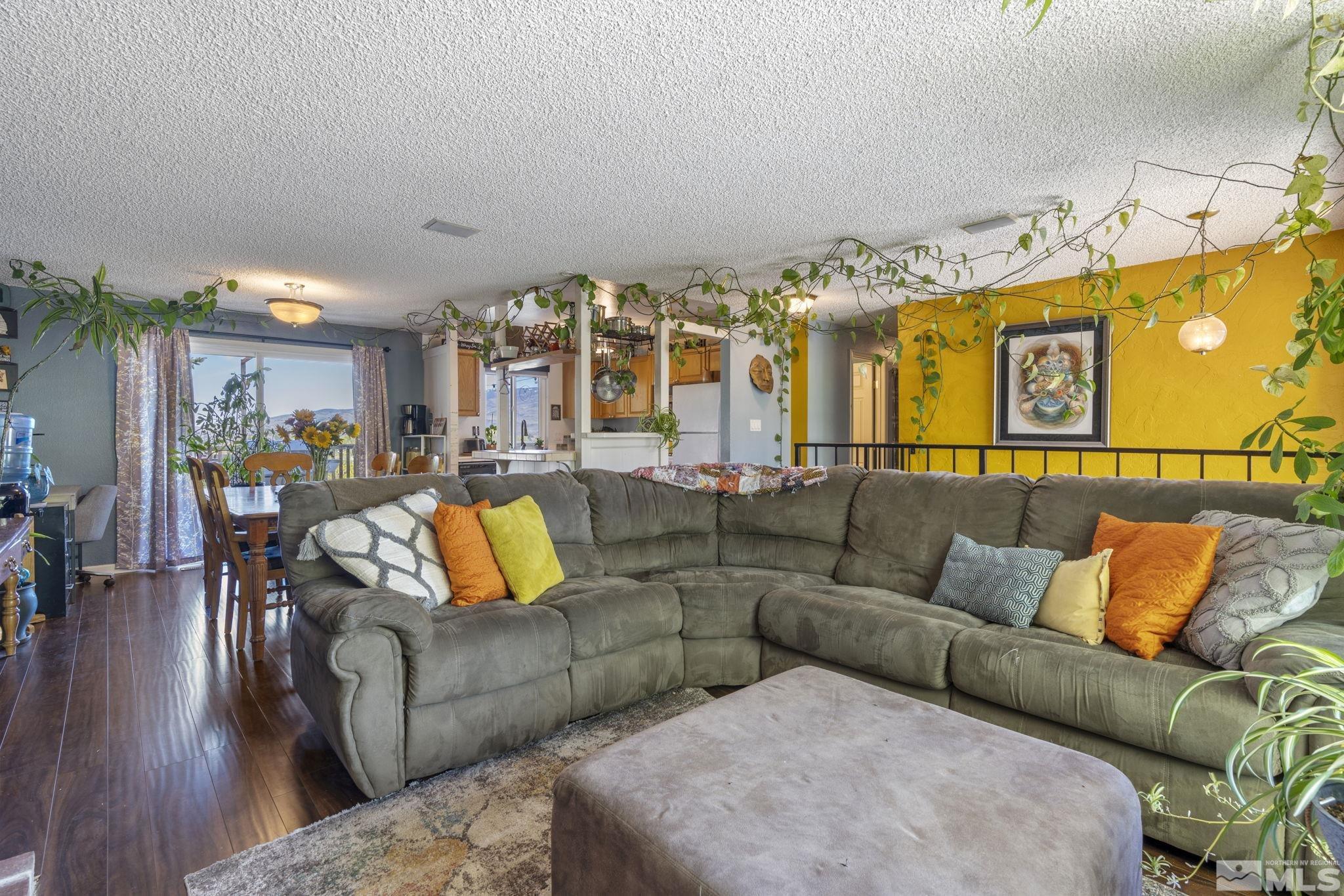 3690 Meeks Way Reno, NV 89503 - Photo 3 of 16 Photo 3
