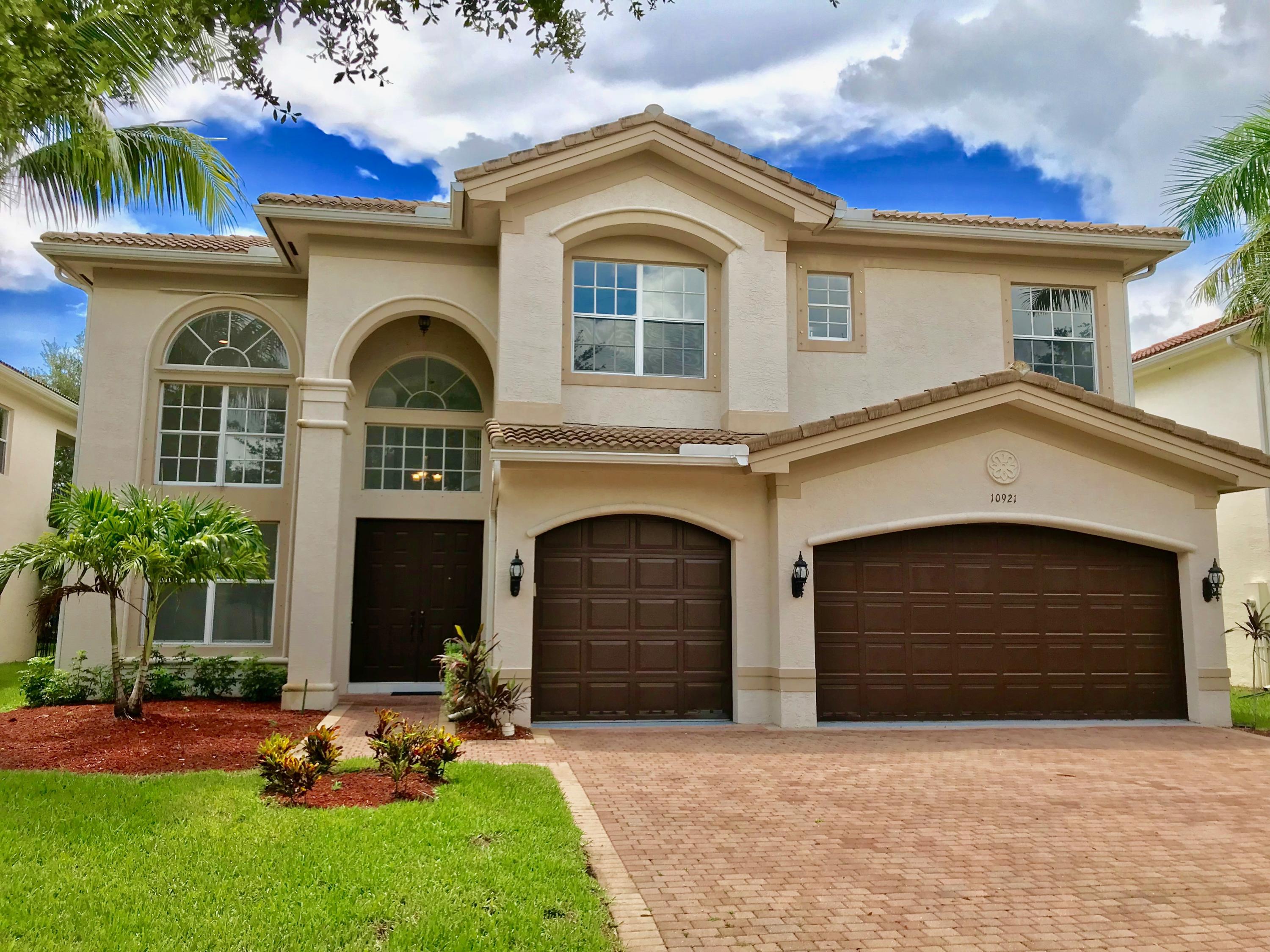10921 Sunset Ridge Circle Boynton Beach, FL 33473 - Photo 3 of 35 front11
