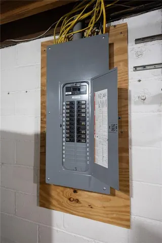 $154,900 | 2201 Monterey Drive, St. Joseph, MO 64507