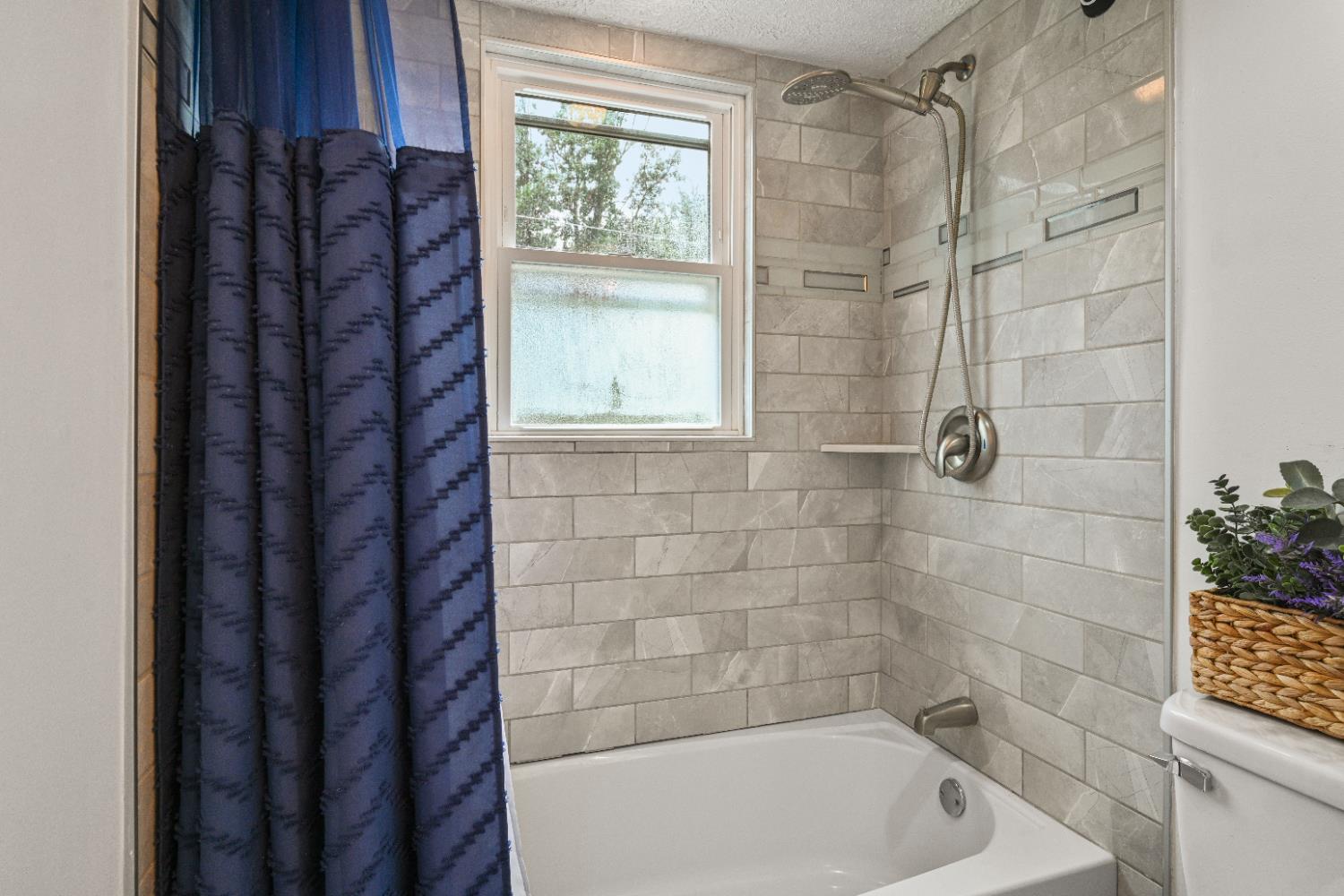 602 Ridge Avenue Aurora, IN 47001 - Photo 12 of 26