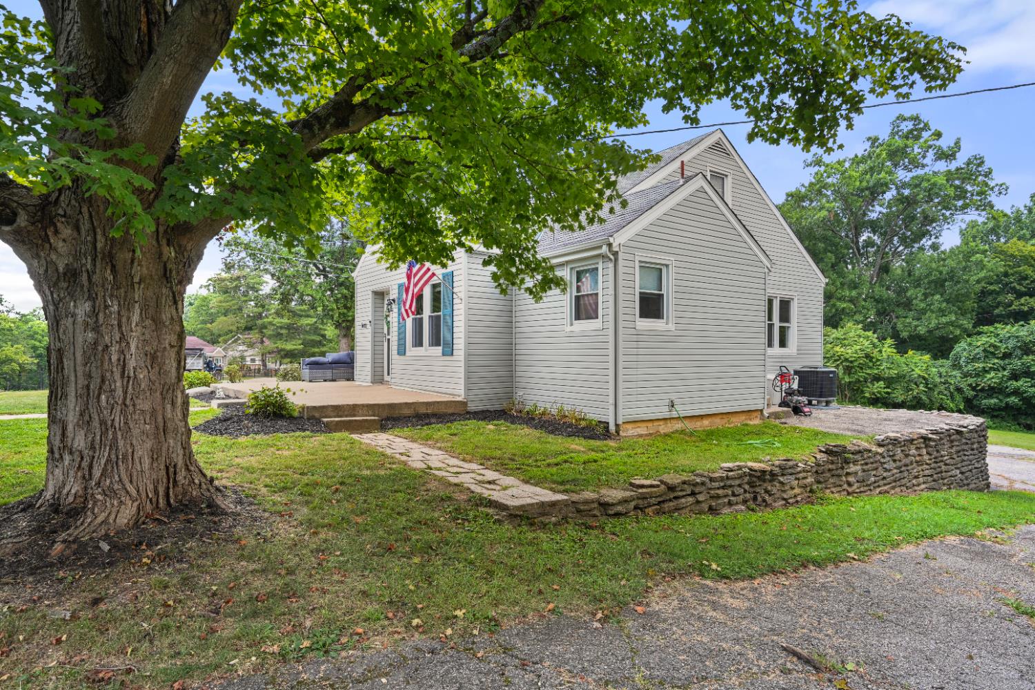 602 Ridge Avenue Aurora, IN 47001 - Photo 23 of 26