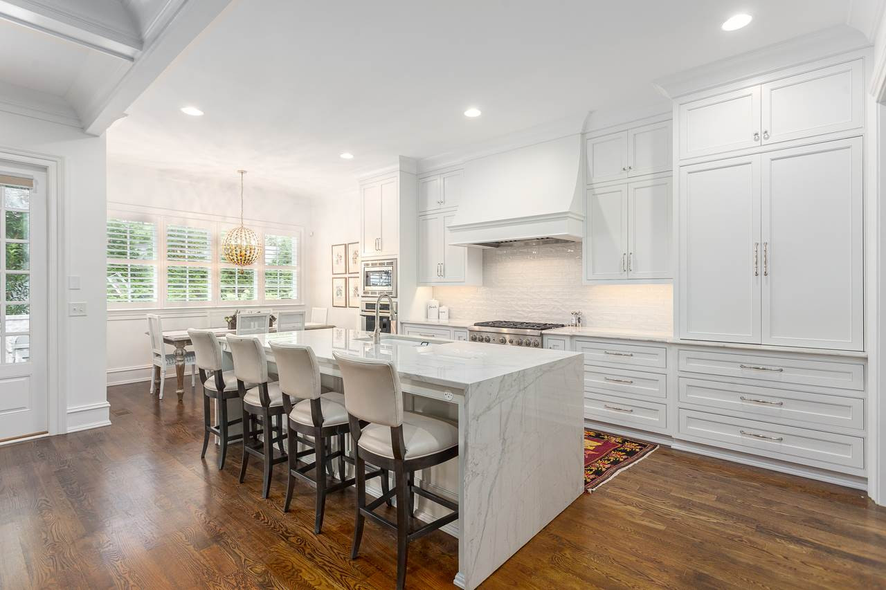 2402 Lake Drive Raleigh, NC 27609 - Photo 5 of 30 Photo 5