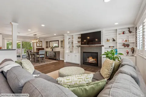 $1,595,000 | 2 Linda Court, Novato, CA 94947