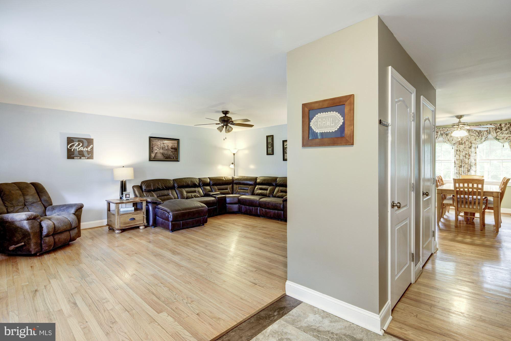 Foyer Entry