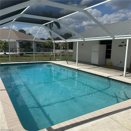 $2,600 | 706 Arianne Court, Lehigh Acres, FL 33936