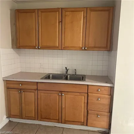 $2,600 | 706 Arianne Court, Lehigh Acres, FL 33936