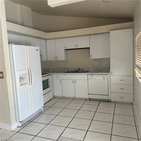 $2,600 | 706 Arianne Court, Lehigh Acres, FL 33936