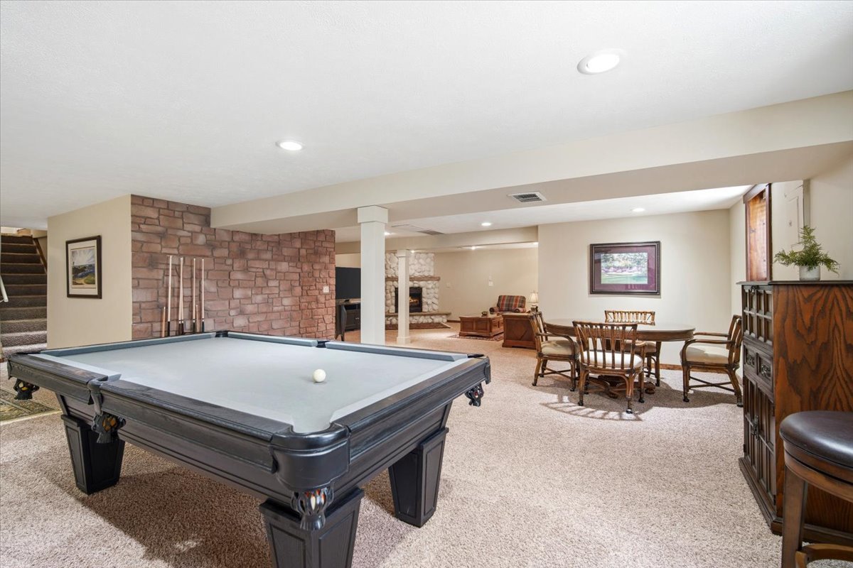 203 Highview Drive Eureka, IL 61530 - Photo 27 of 49