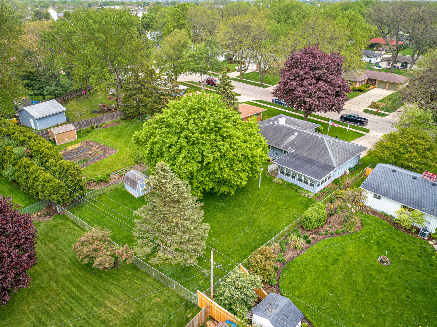 984 Ruth Drive Elgin, IL 60123 - Photo 31 of 33