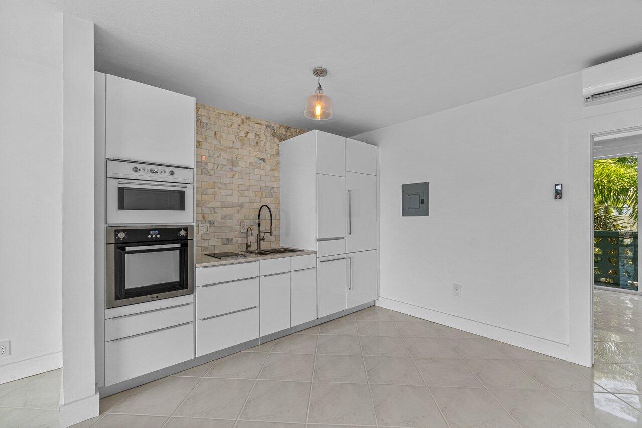 65 Southeast Spanish Trail, Unit 2020 Boca Raton, FL 33432 - Photo 5 of 26 005-65SoutheastSpanishTrail-BocaRaton-FL