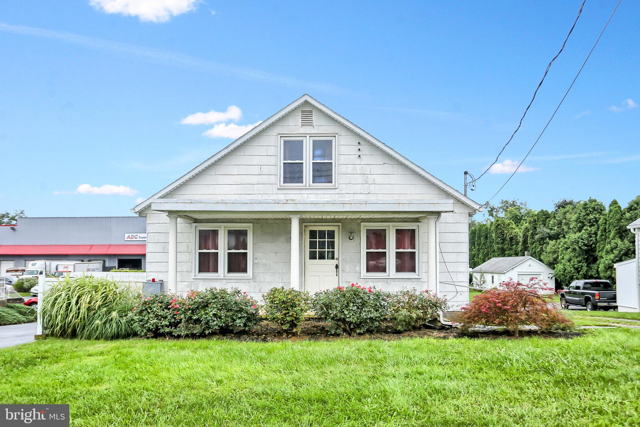 5239 Simpson Ferry Road Mechanicsburg, PA 17050 - Photo 1 of 19 Gallery Image 1