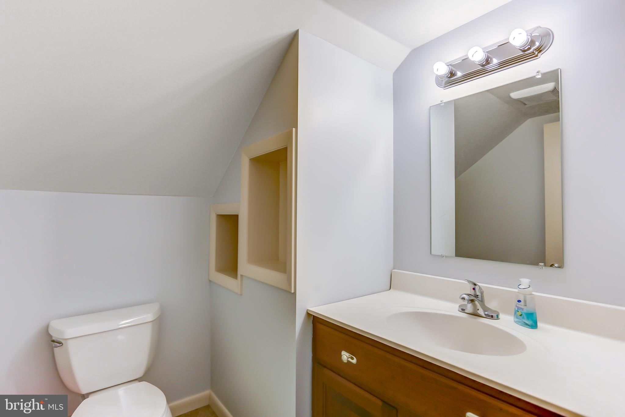 5239 Simpson Ferry Road Mechanicsburg, PA 17050 - Photo 14 of 19 Gallery Image 14