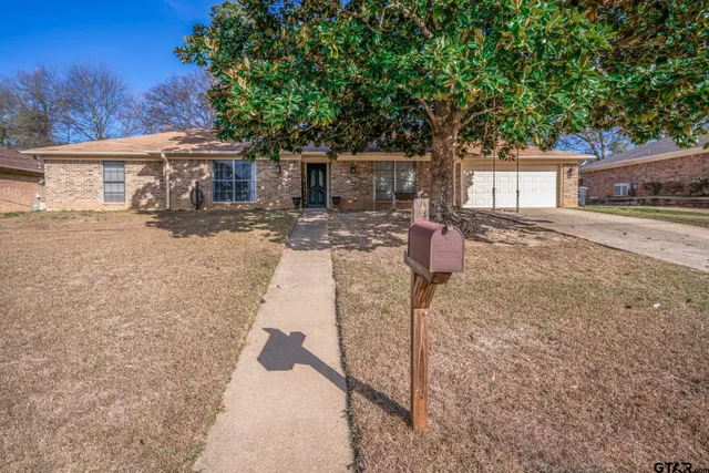 $299,000 | 303 Wain Drive, Longview, TX 75604