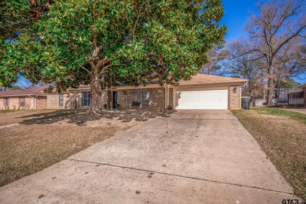 $294,000 | 303 Wain Drive, Longview, TX 75604