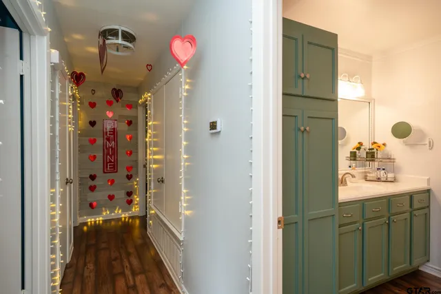 a view of hallway with washer and dryer