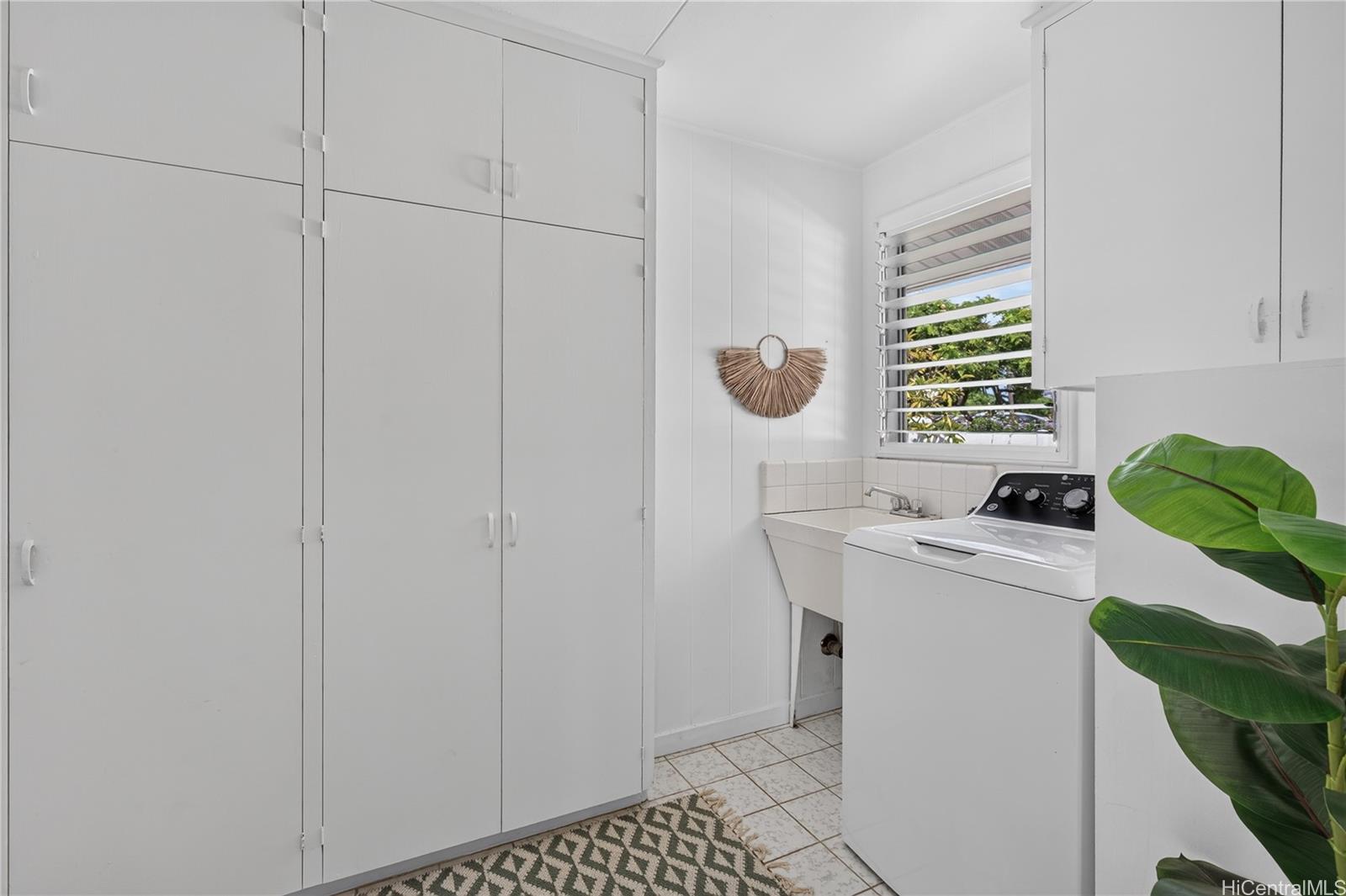 225 Awakea Road Kailua, HI 96734 - Photo 19 of 25 Gallery Image 19
