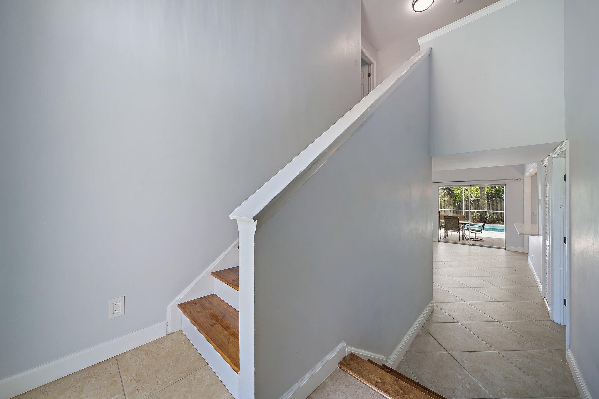 17999 Anchor Drive Jupiter, FL 33458 - Photo 15 of 35 017-17999AnchorDr-Jupiter-FL-SMALL