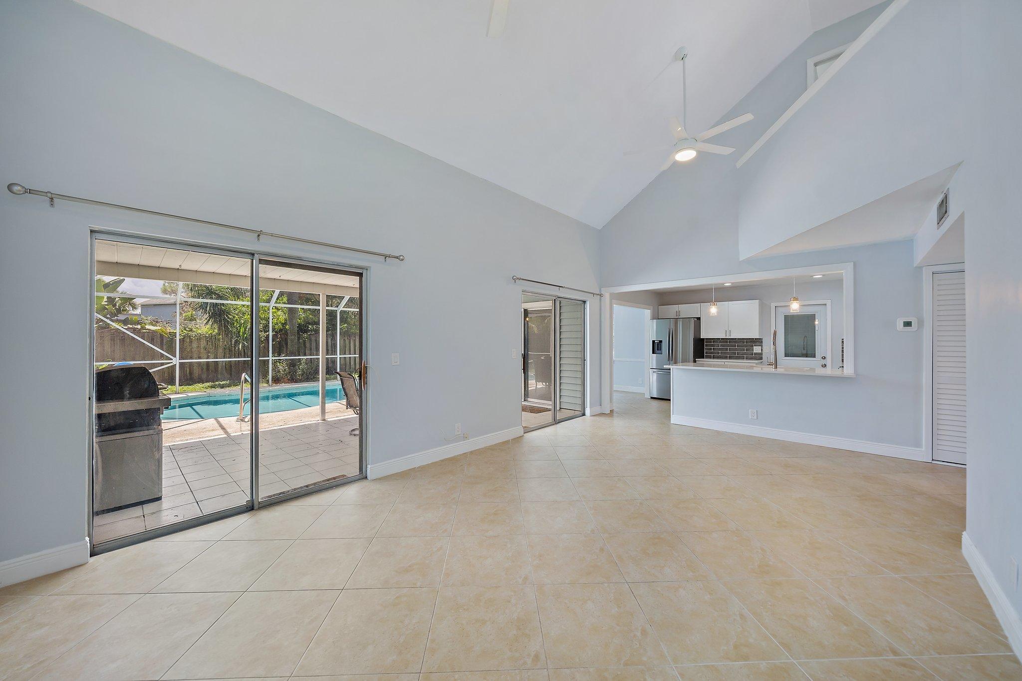 17999 Anchor Drive Jupiter, FL 33458 - Photo 17 of 35 021-17999AnchorDr-Jupiter-FL-SMALL