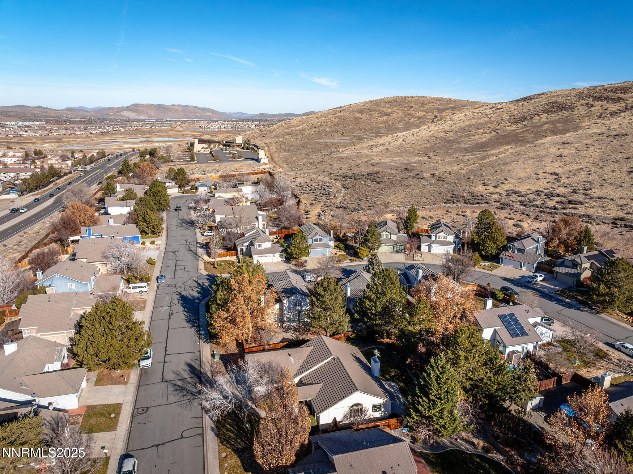 5466 Santa Rosa Avenue Sparks, NV 89436 - Photo 36 of 36 an aerial view of residential houses with outdoor space