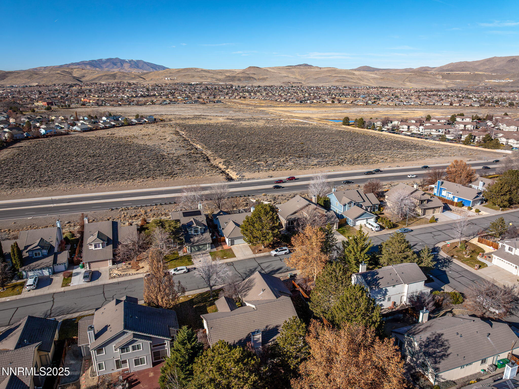 5466 Santa Rosa Avenue Sparks, NV 89436 - Photo 8 of 36 an aerial view of a city