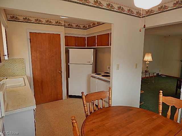 2819 Hearthstone Road Parma, OH 44134 - Photo 6 of 17 Gallery Image 6