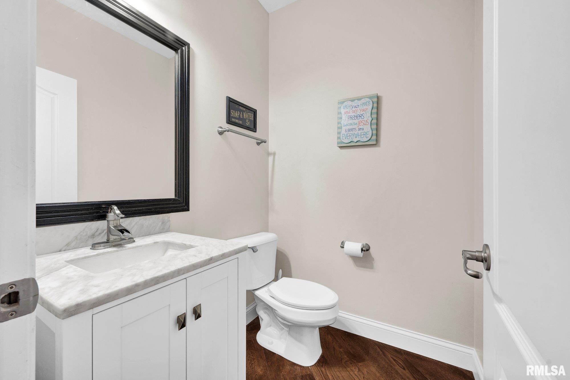 1020 Greenbrier Lane Washington, IL 61571 - Photo 18 of 49