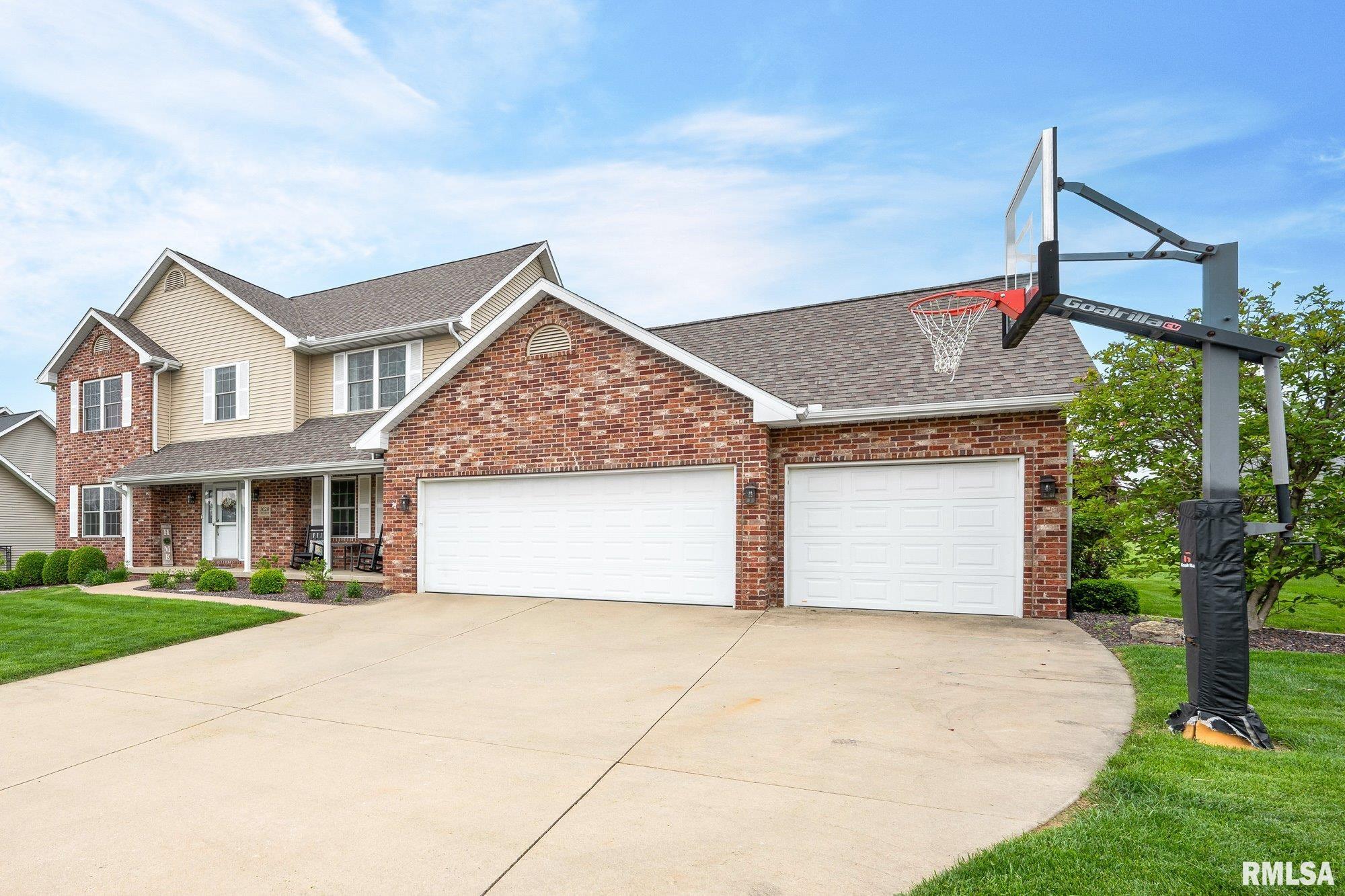 1020 Greenbrier Lane Washington, IL 61571 - Photo 40 of 49