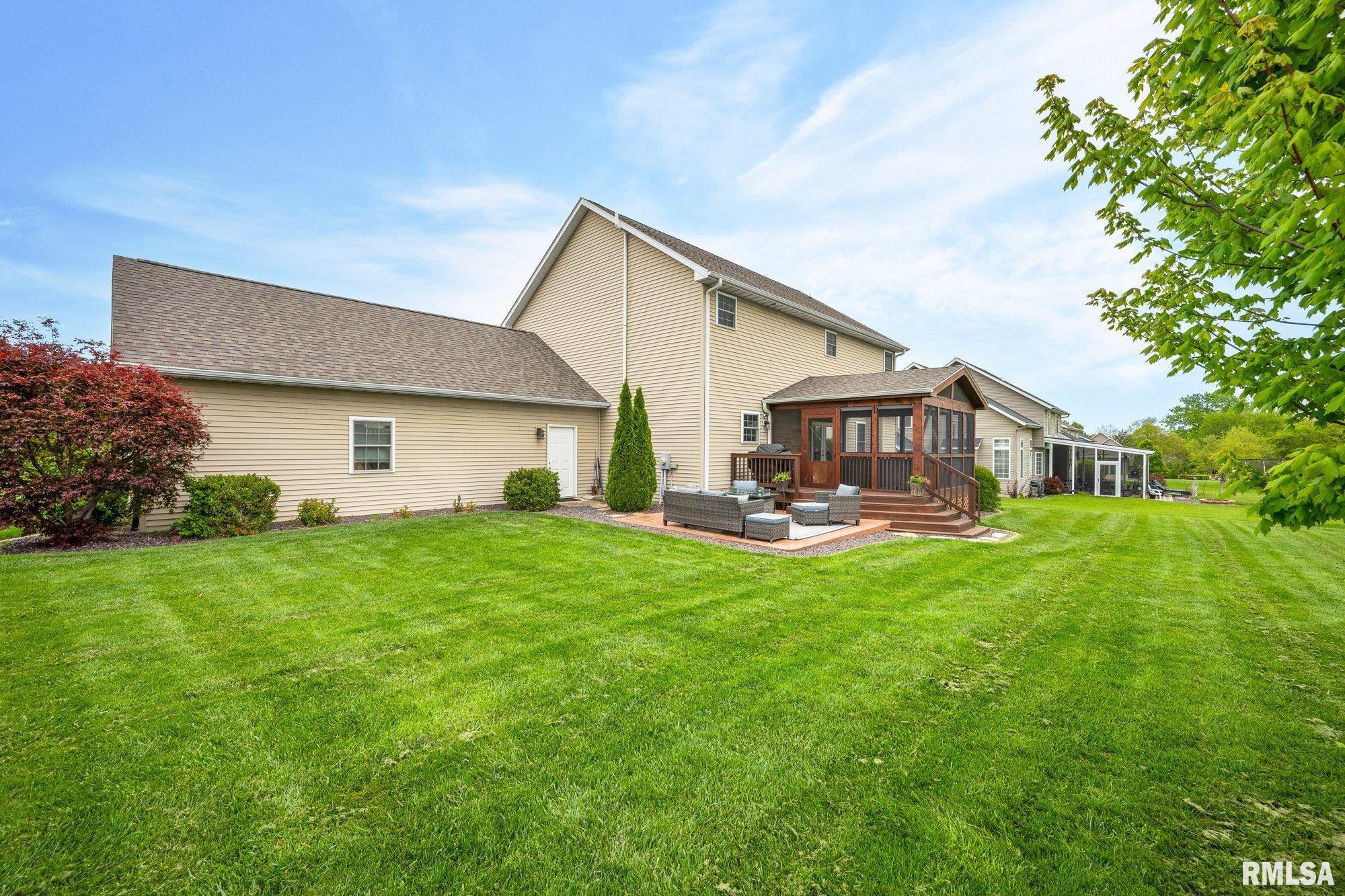 1020 Greenbrier Lane Washington, IL 61571 - Photo 41 of 49