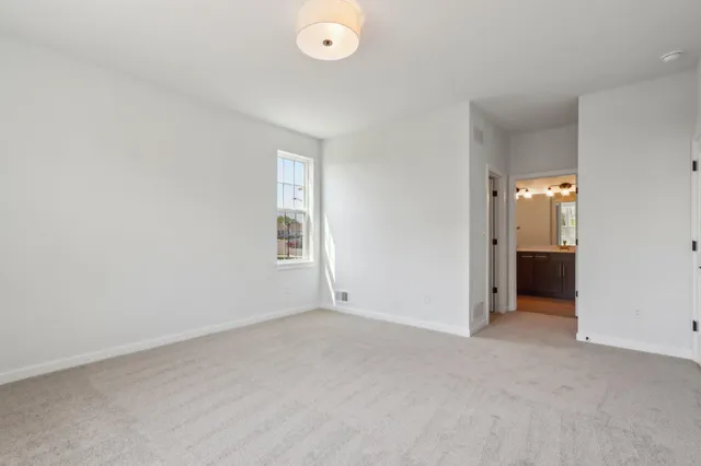 $545,900 | N174W20590 Laurel Springs Circle, Jackson, WI 53037