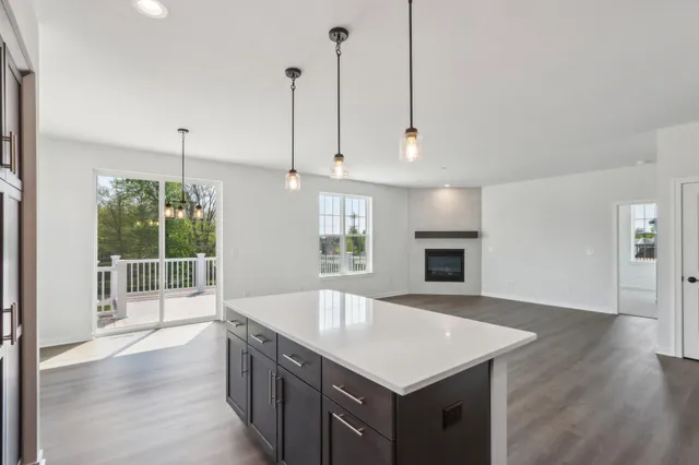 $545,900 | N174W20590 Laurel Springs Circle, Jackson, WI 53037