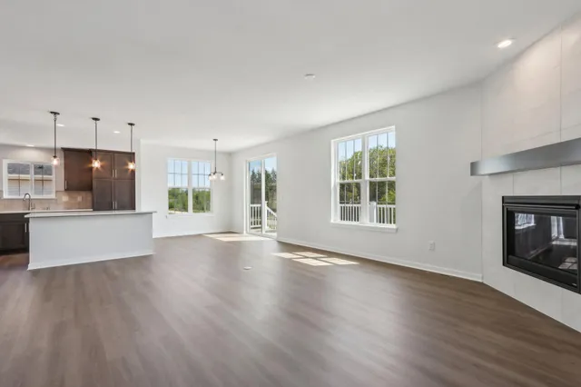 $545,900 | N174W20590 Laurel Springs Circle, Jackson, WI 53037