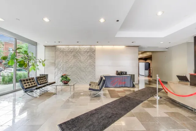 $410,000 | 1841 South Calumet Avenue, Unit 1602, Chicago, IL 60616