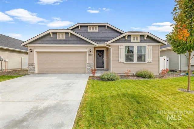 $450,000 | 1282 South Threave Avenue, Kuna, ID 83634