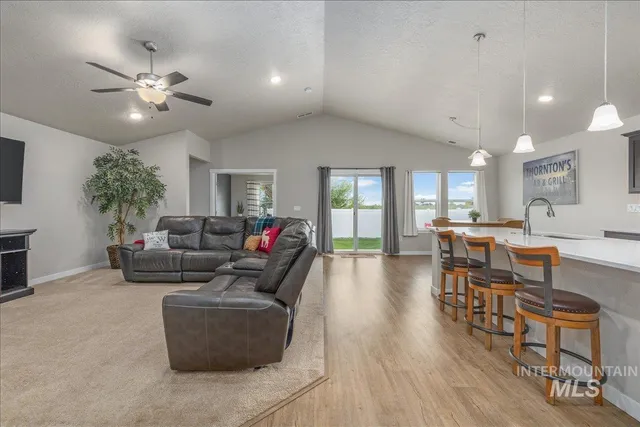 $450,000 | 1282 South Threave Avenue, Kuna, ID 83634