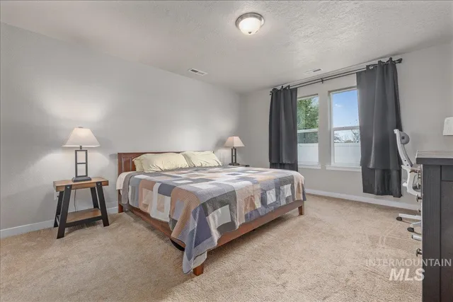 $450,000 | 1282 South Threave Avenue, Kuna, ID 83634