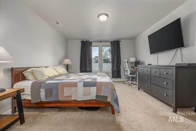 $450,000 | 1282 South Threave Avenue, Kuna, ID 83634