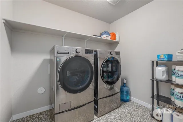 $450,000 | 1282 South Threave Avenue, Kuna, ID 83634