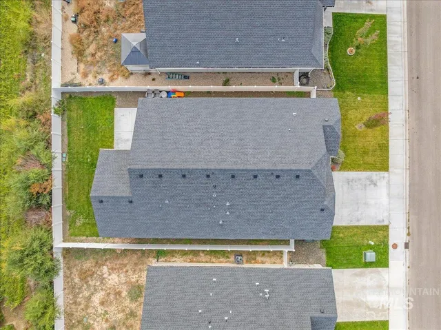 $450,000 | 1282 South Threave Avenue, Kuna, ID 83634