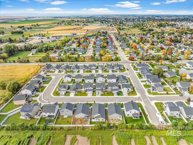 $450,000 | 1282 South Threave Avenue, Kuna, ID 83634