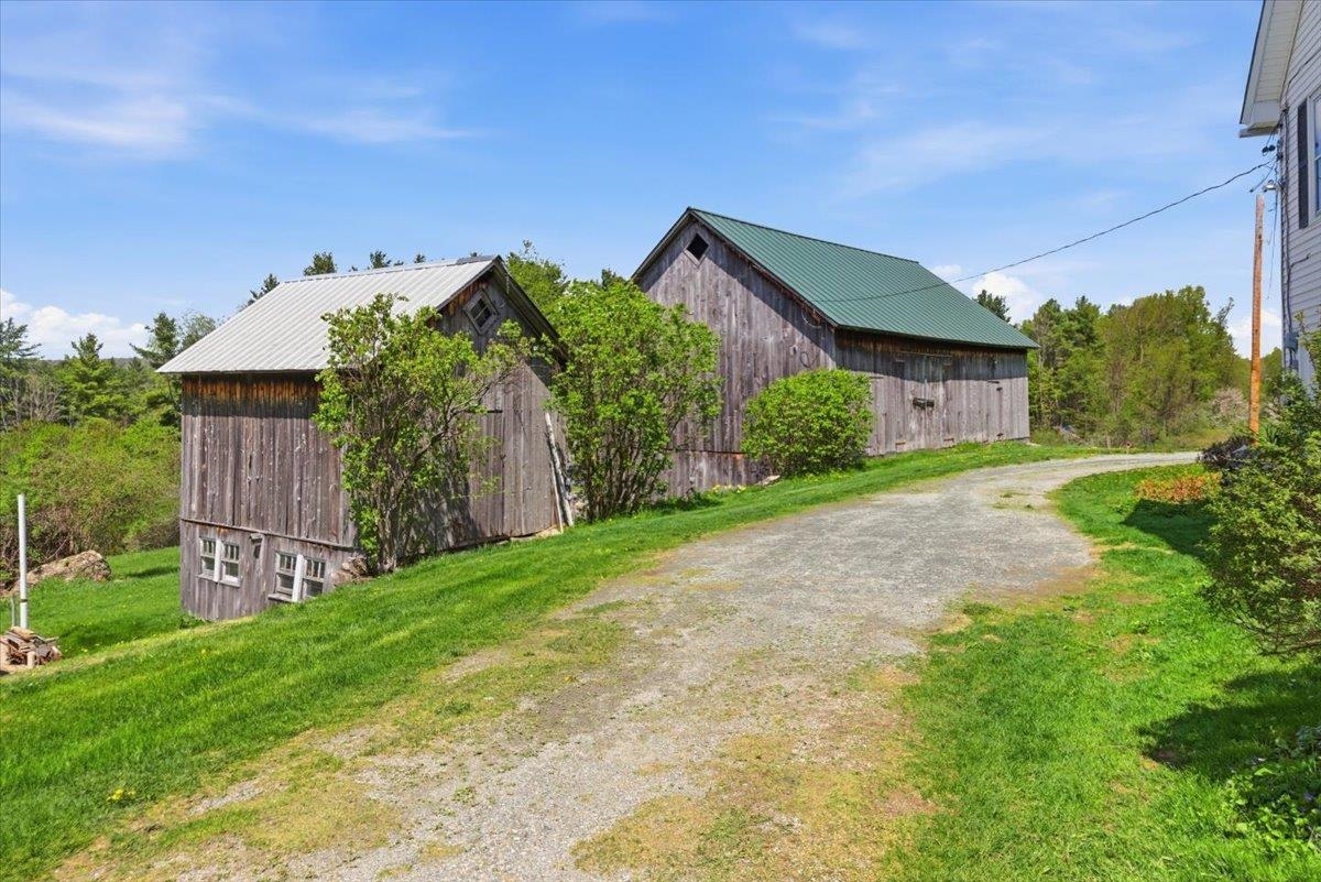 971 South Stream Road Bennington, VT 05201 - Photo 6 of 41