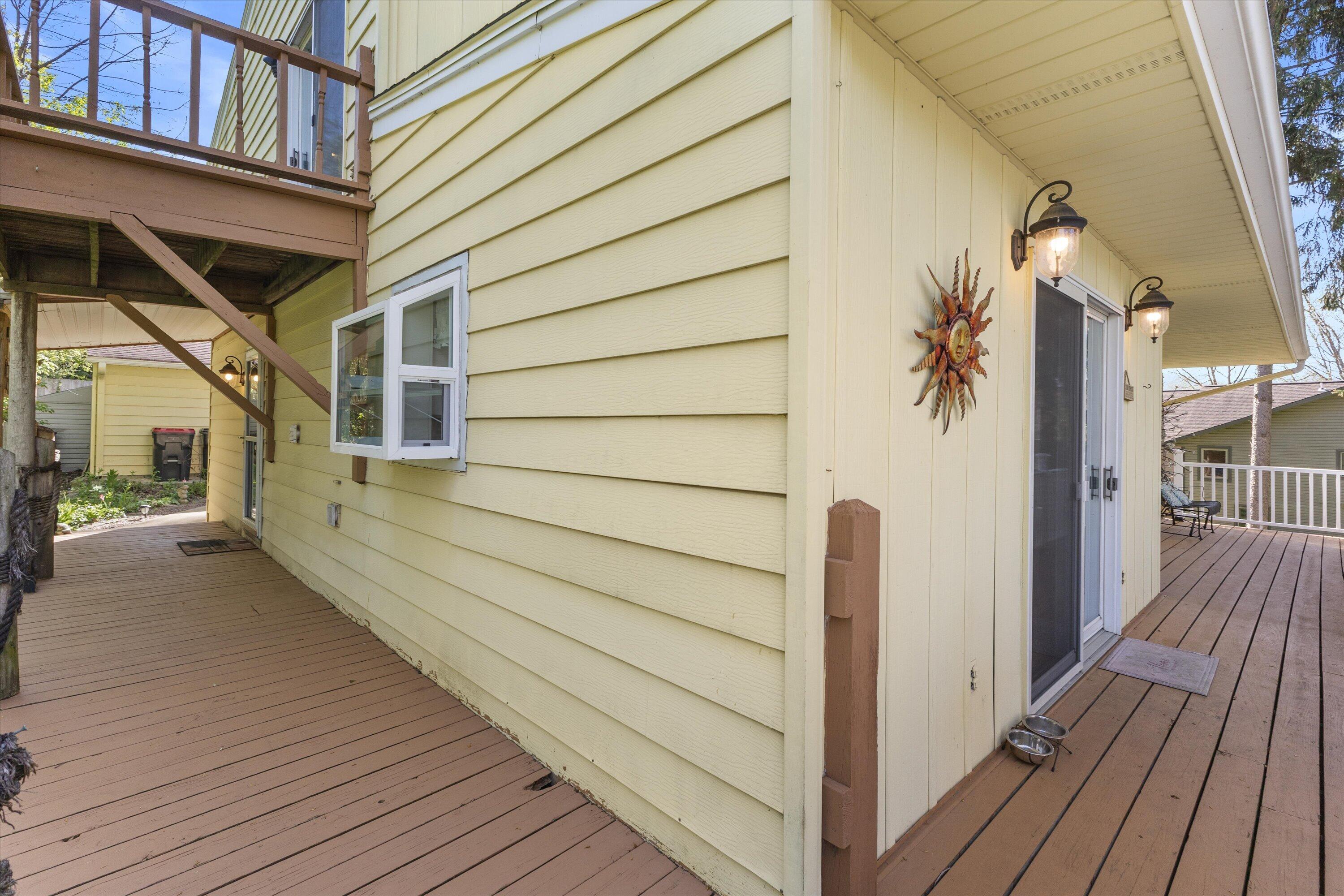S108W34703 Jacks Bay Road Mukwonago, WI 53149 - Photo 45 of 61 Wrap around deck