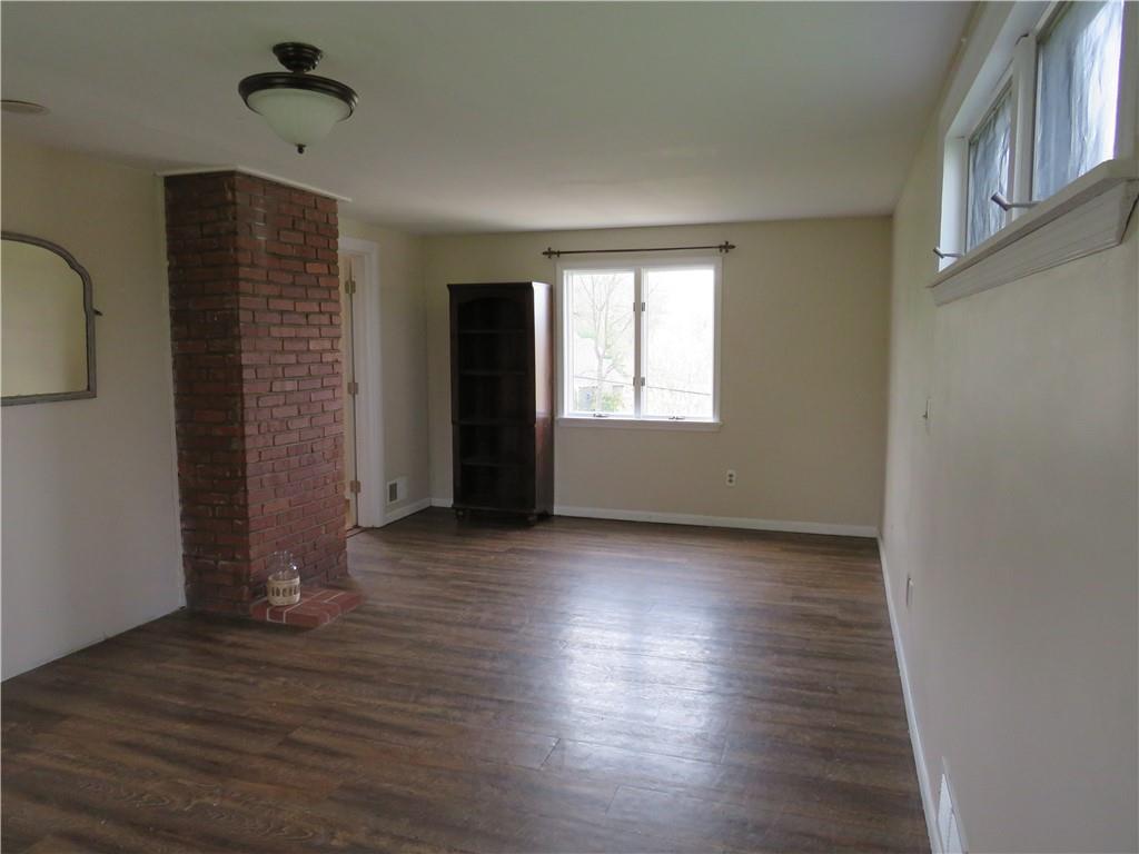 530 Cecil-Henderson Road Cecil, PA 15321 - Photo 8 of 25 Gallery Image 8